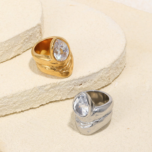 Anello vintage minimalista a goccia geometrico in acciaio inossidabile placcato oro 18 carati con zirconia cubica da donna