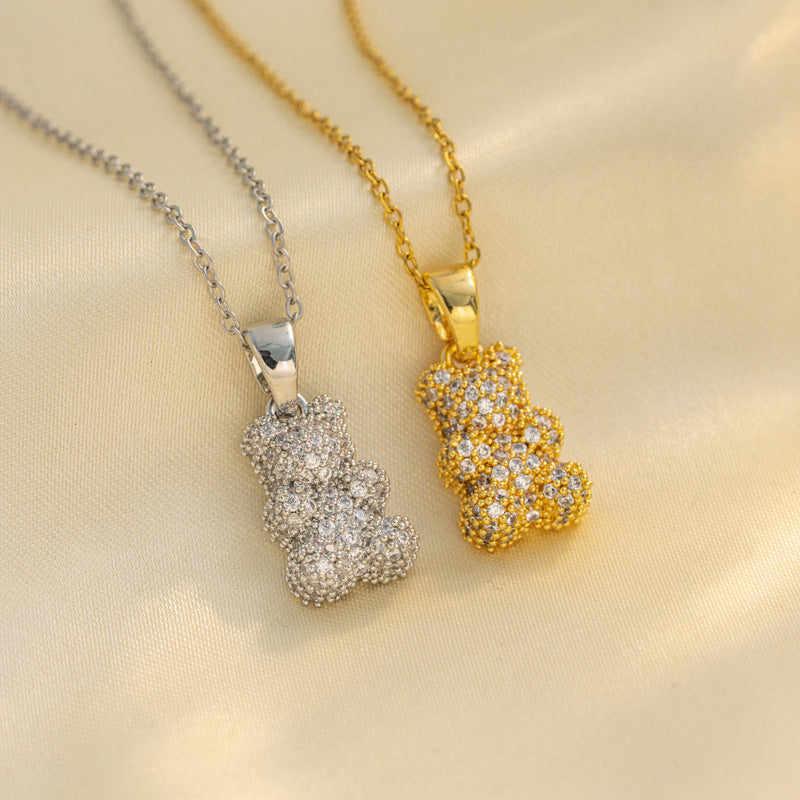 Collana con Ciondolo a Orsetto Dolce e Audace per Donna in Acciaio al Titanio con Intarsio di Strass, Design Minimalista a Catena O