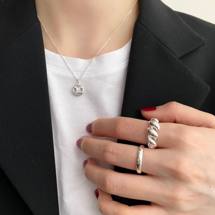 Minimalist Triumph Arch Pendant Necklace for Women in 925 Sterling Silver with Geometric Round Design