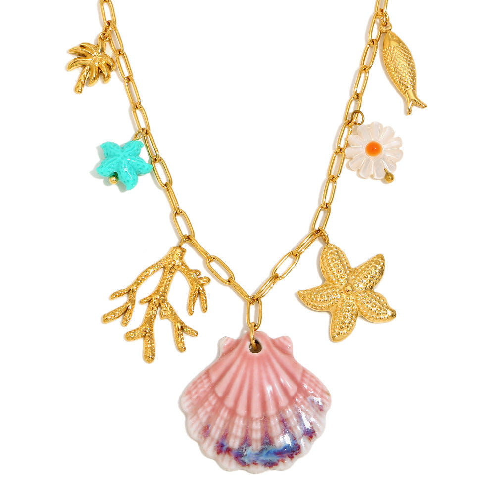 Fashionable Shell-Shaped Pendant Necklace in Stainless Steel with 18K Gold Plating for Women