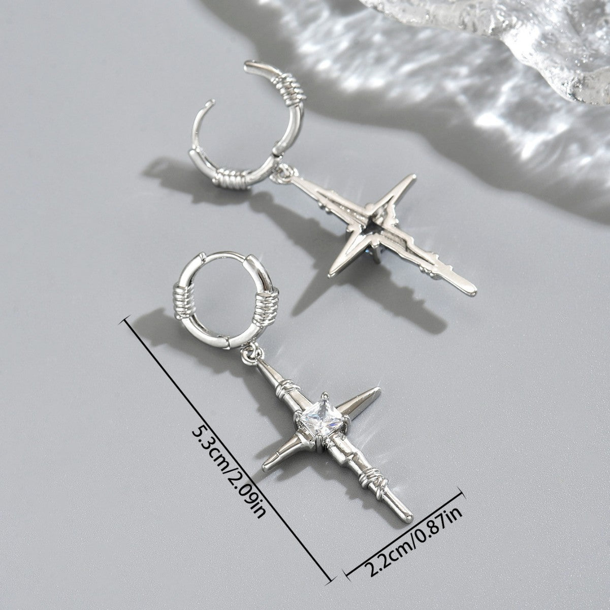 Pendientes de cruz geométricos con incrustaciones de circonio en cobre para mujer, clips para las orejas modernos y versátiles