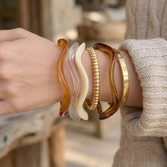 Luxury Stainless Steel Acrylic Resin Wave Bracelet for Women