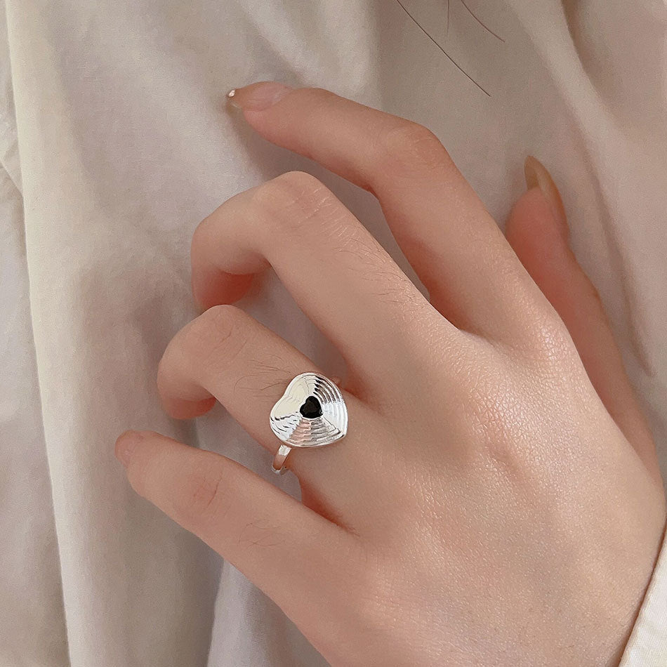 Minimalist Heart-Shaped 925 Sterling Silver Ring with Beveled Square Detail for Women