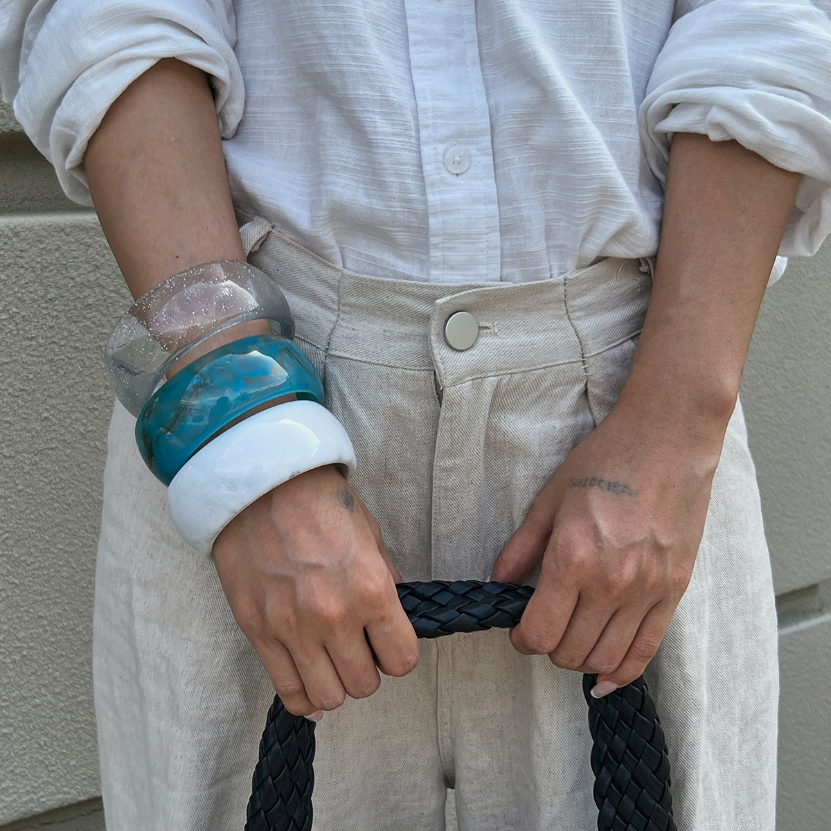 Gradient Round Acrylic Cuff Bracelet