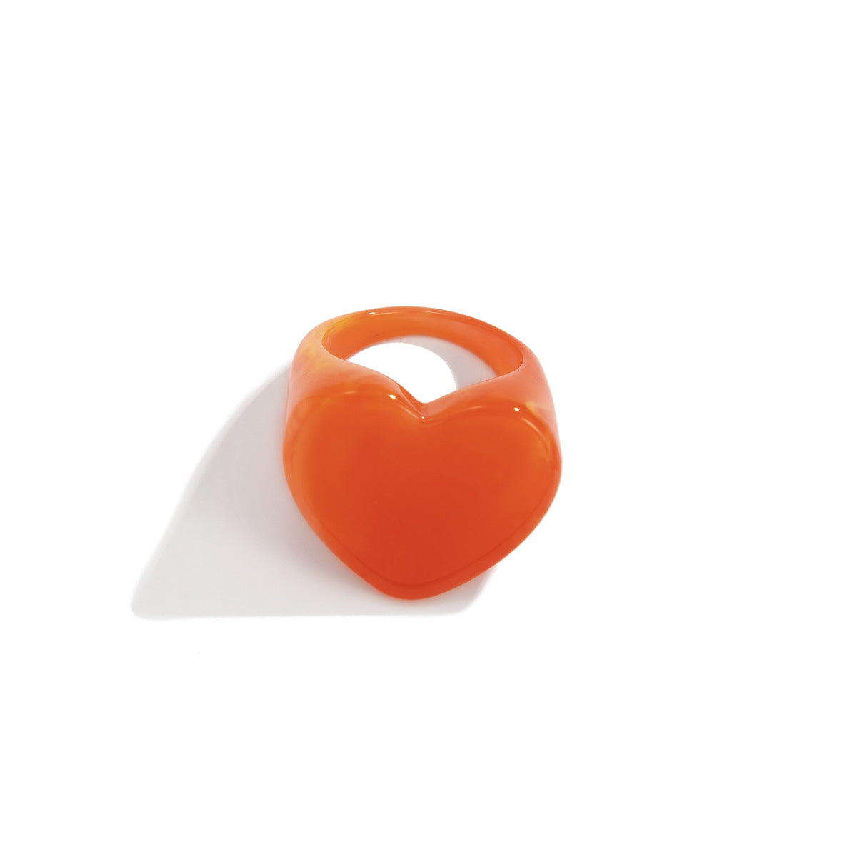 French Vintage Style Heart-Shaped Resin Ring for Women with Pastel Macaron Color and Artisanal Injection-Molded Finish