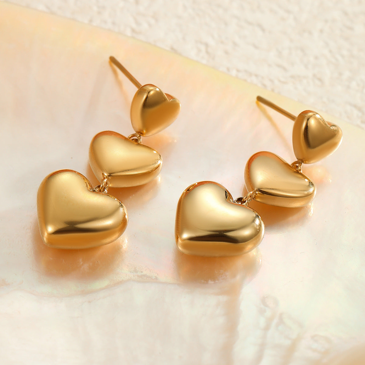 Minimalist Shiny Stainless Steel Heart Stud Earrings for Women with Plated Finish