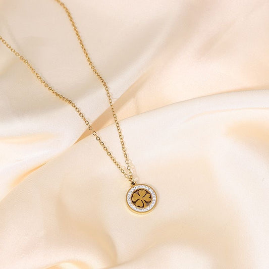 Minimalist Luxury Titanium Steel Plated Leaf Four-Leaf Clover Pendant Necklace for Unisex