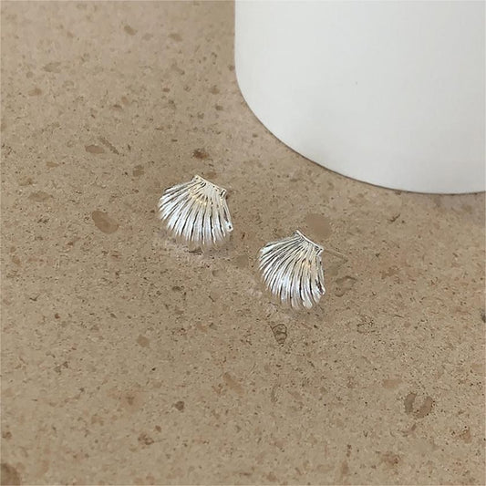 Minimalist Korean Style 925 Sterling Silver Geometric Square-Cut Shell Stud Earrings for Women