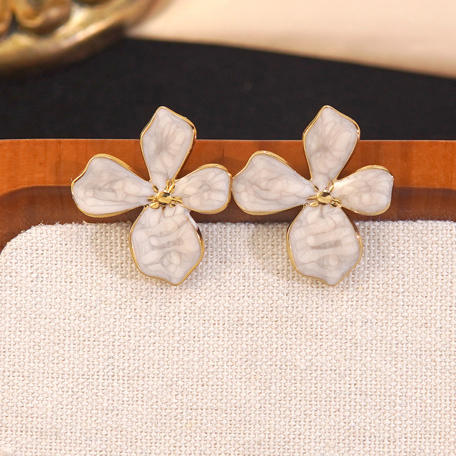 Set di collana e orecchini in acciaio inossidabile da donna con piante floreali a goccia, eleganti e minimalisti