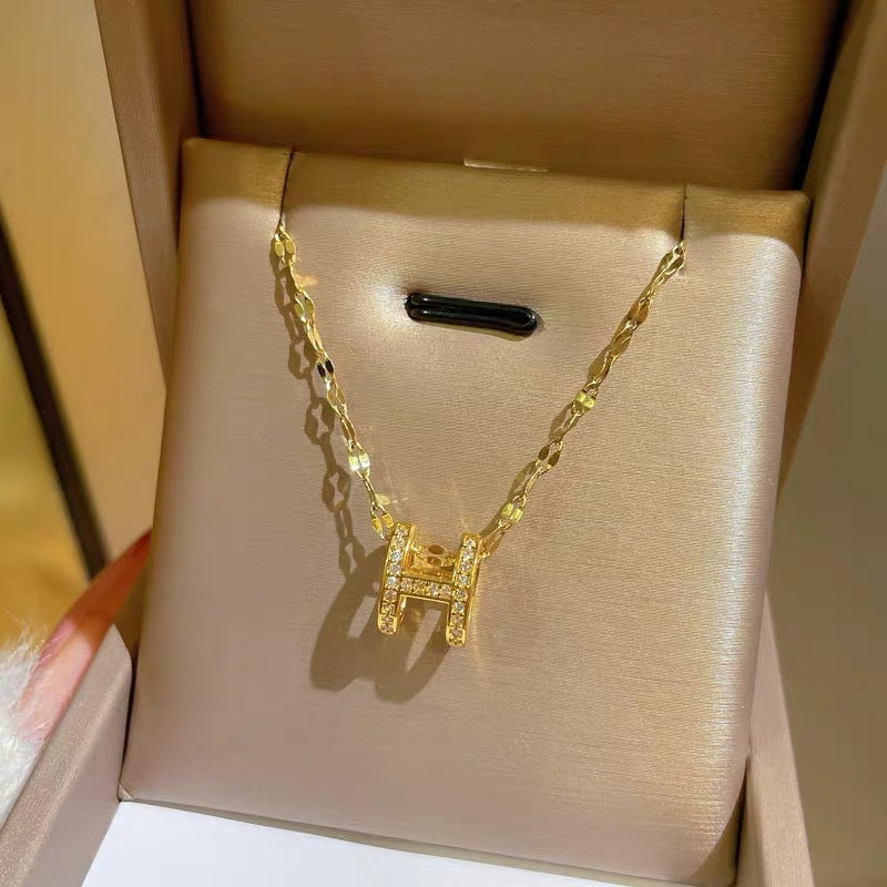 Minimalist Letter H Pendant Necklace for Women in Titanium Steel with Plated Finish on O-Chain