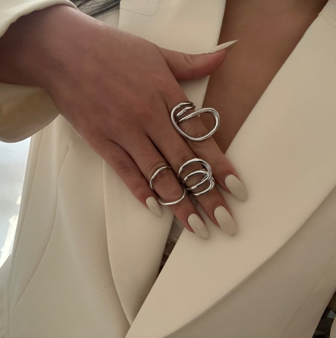 Geometric Round Hollow Out Plated Zinc Alloy Ring for Women
