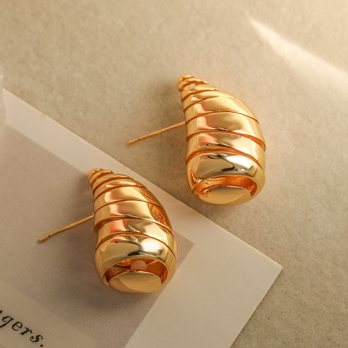 Minimalist Teardrop-Shaped Copper Earrings with Real Gold Plating for Women, Irregular Geometric Design