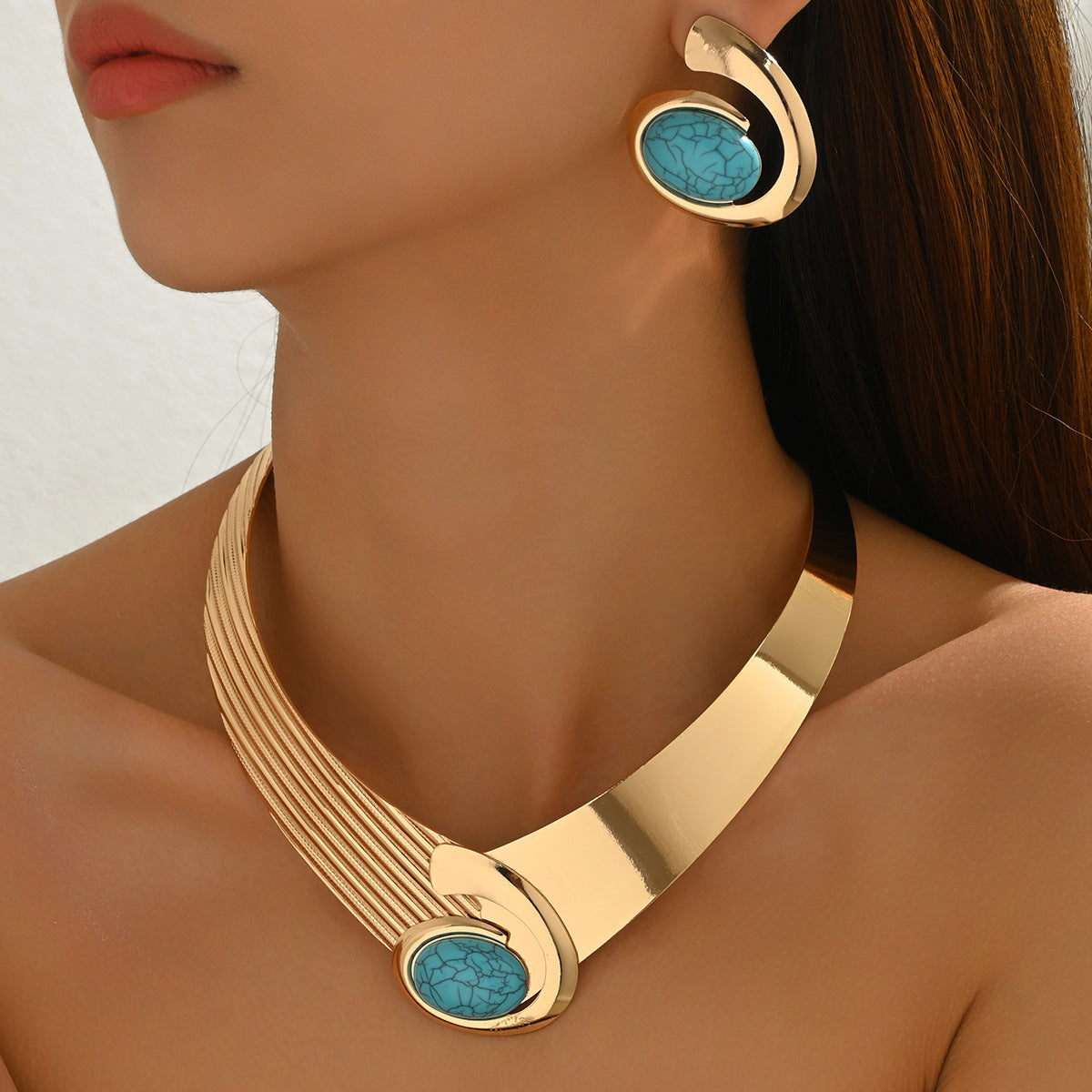 Geometric Turquoise Inlay Women's Earrings and Necklace Set in Alloy with Fashionable Commuter Style