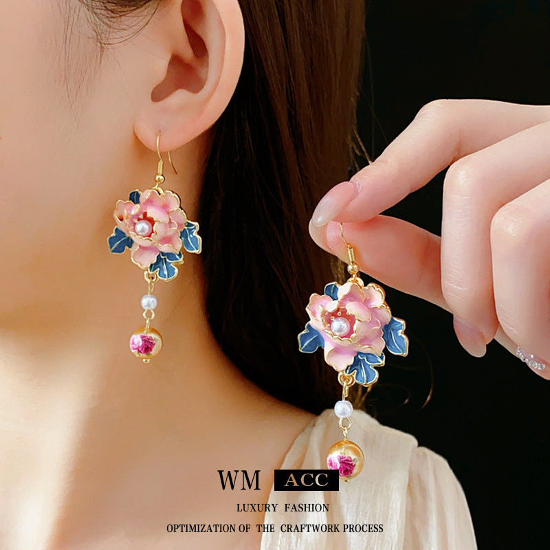 Pendientes colgantes de perlas florales estilo vintage chic con acabado esmaltado en aleación para mujer