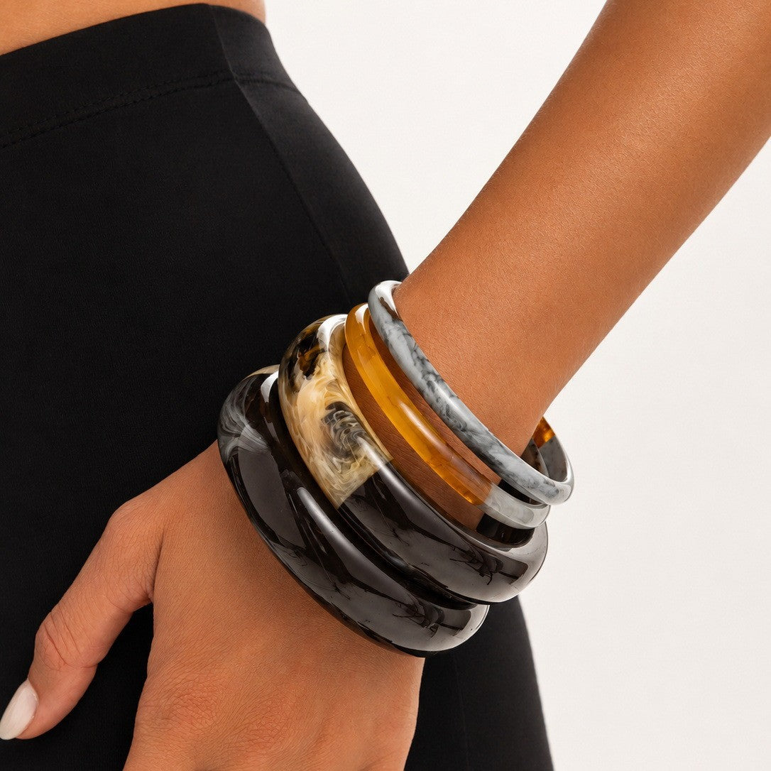 Vintage Geometric Gradient Resin Bangle Bracelet