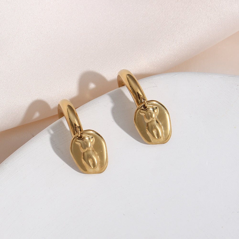 Vintage-Inspired Irregular Heart-Shaped Stainless Steel Earrings with 18K Gold Plating and Fringe Detail