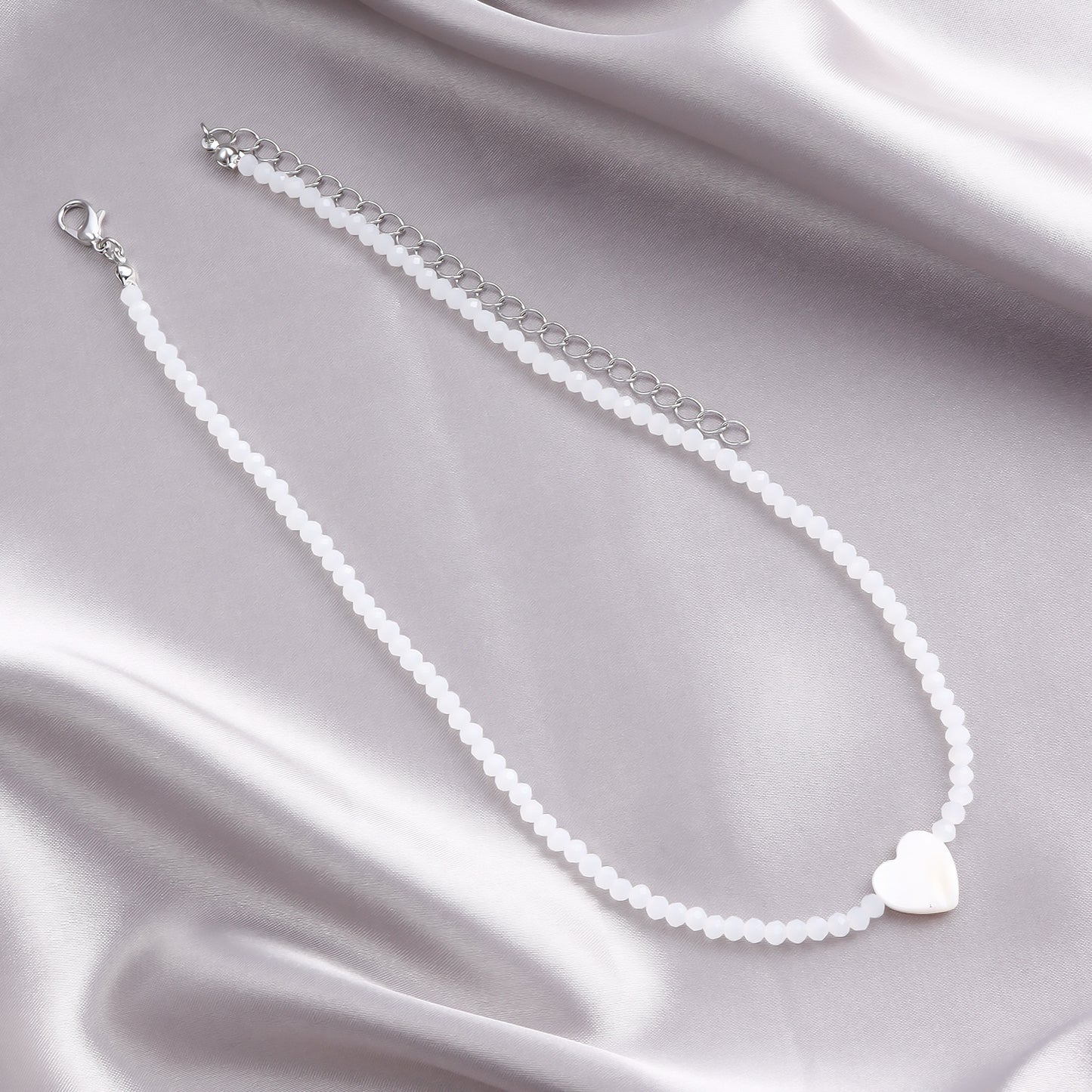 Bohemian Style Heart-Shaped Mother-of-Pearl Pendant Necklace with Crystal Beads on Gold-Plated Clavicle Chain for Women