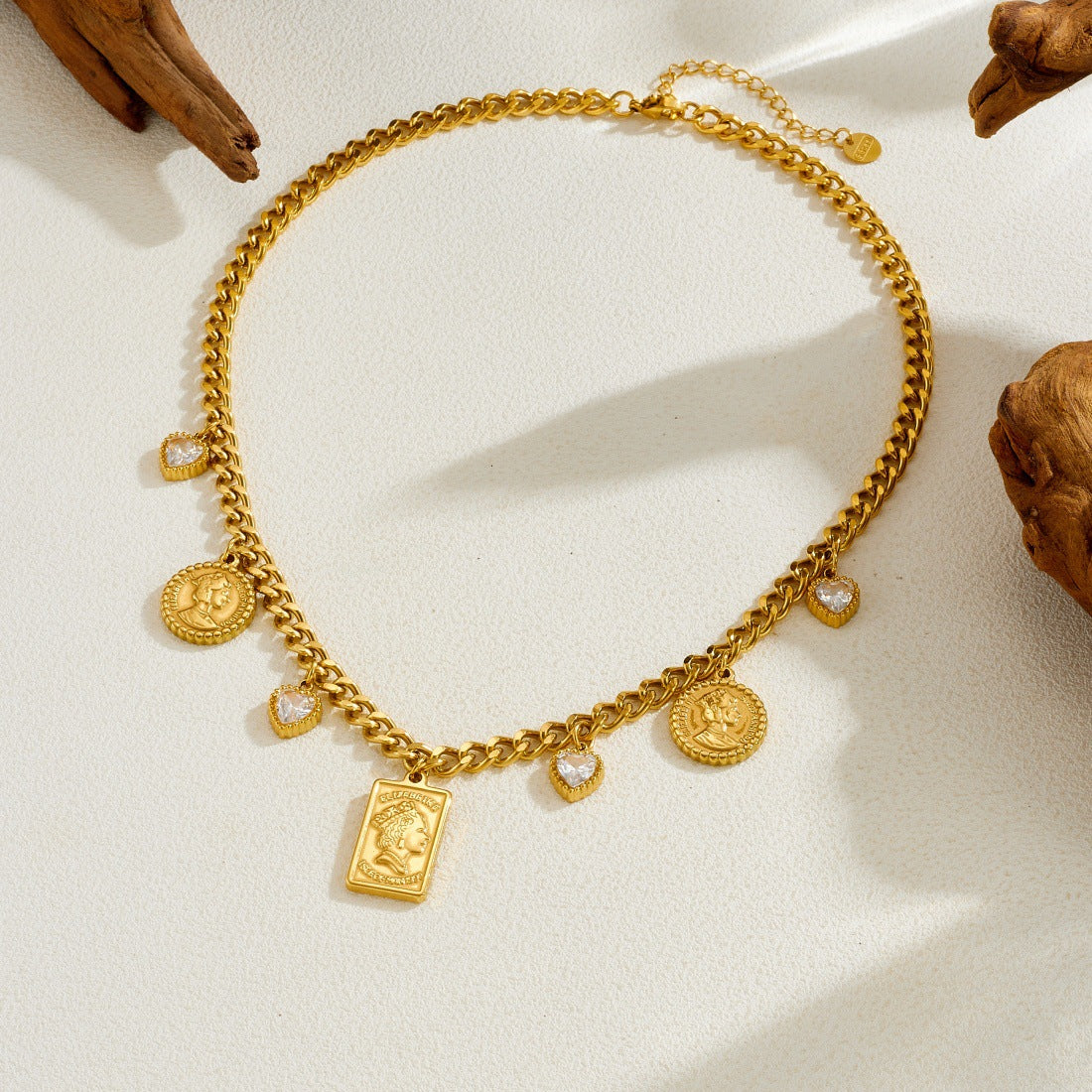 Vintage Gold Plated Geometric Heart Rhinestone Portrait Relief Pendant Necklace for Women