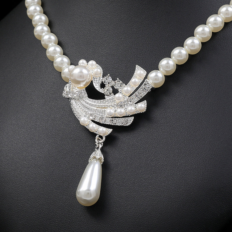 Chic Sweet Pearl Necklace and Earrings Set in Alloy with Electroplated Finish, Bear Pig Animal Motif Pendant, Fresh Feminine Style