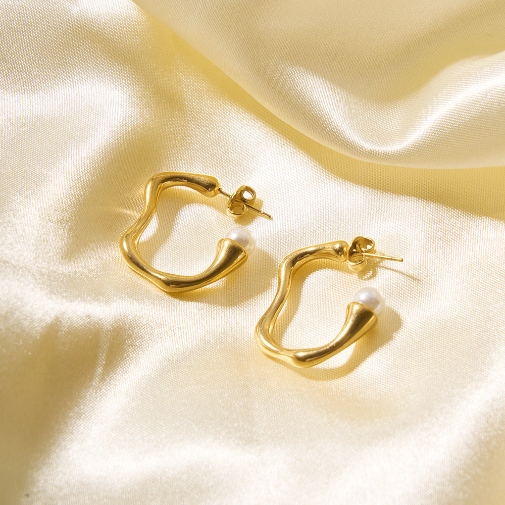 Minimalist Geometric Irregular U-Shaped Titanium Steel Earrings with 18K Gold Plating for Women