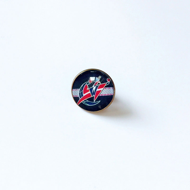 Pin de solapa metálico de equipos de baloncesto retro de la NBA - Insignia con gema vintage - Broche de Kobe Curry - Regalo para fans - Unisex