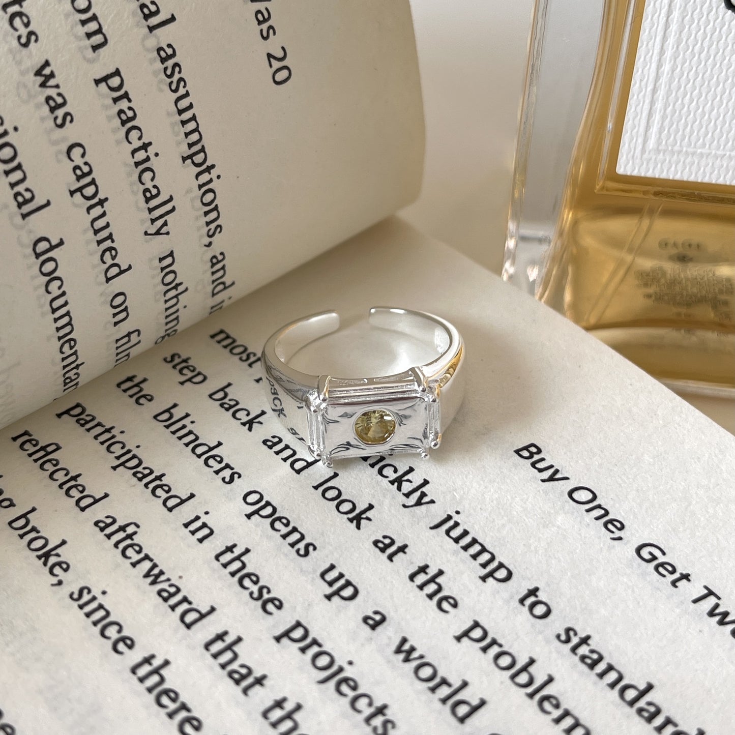 Irregular Textured S925 Sterling Silver Ring for Women with Inlay Detail, Minimalist and Trendy Design
