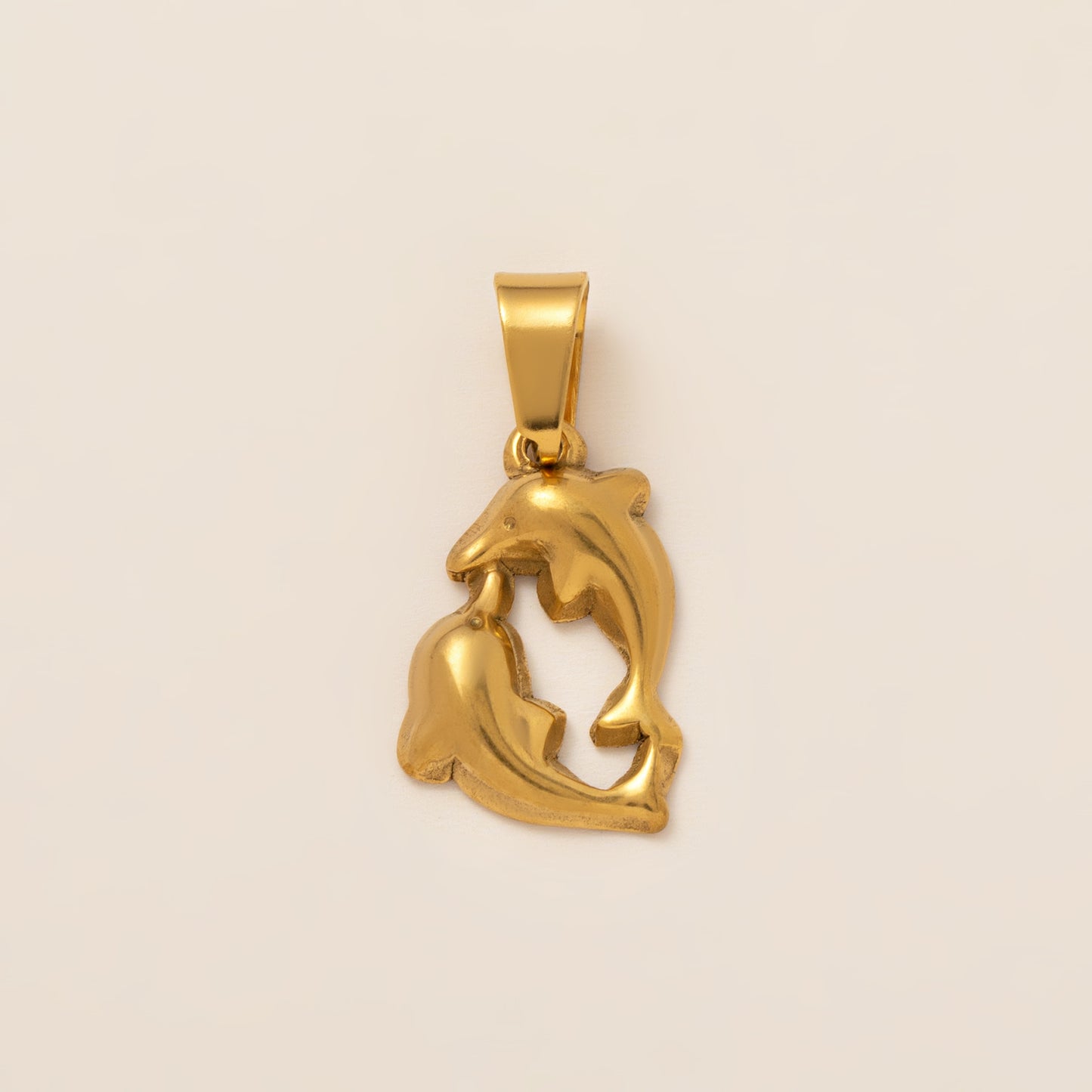 Minimalist 18K Gold Plated Titanium Steel Butterfly Charm Bar with Shell Conch Elements for Women