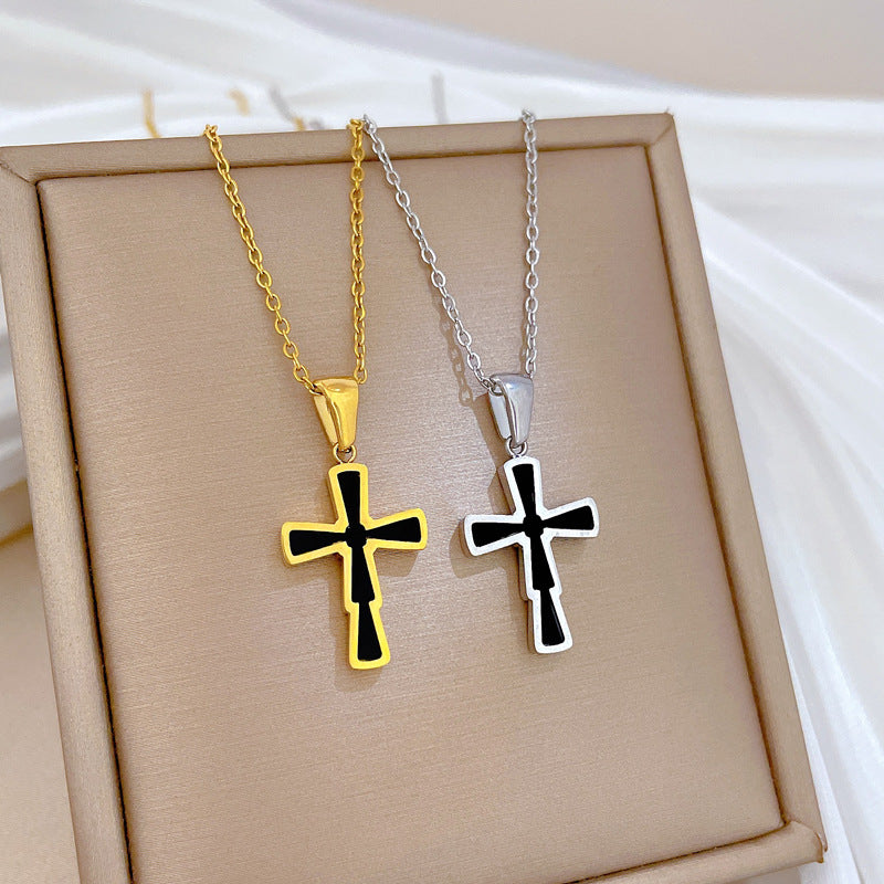 Collana con ciondolo a croce geometrica minimalista in acciaio al titanio placcato oro da donna e uomo