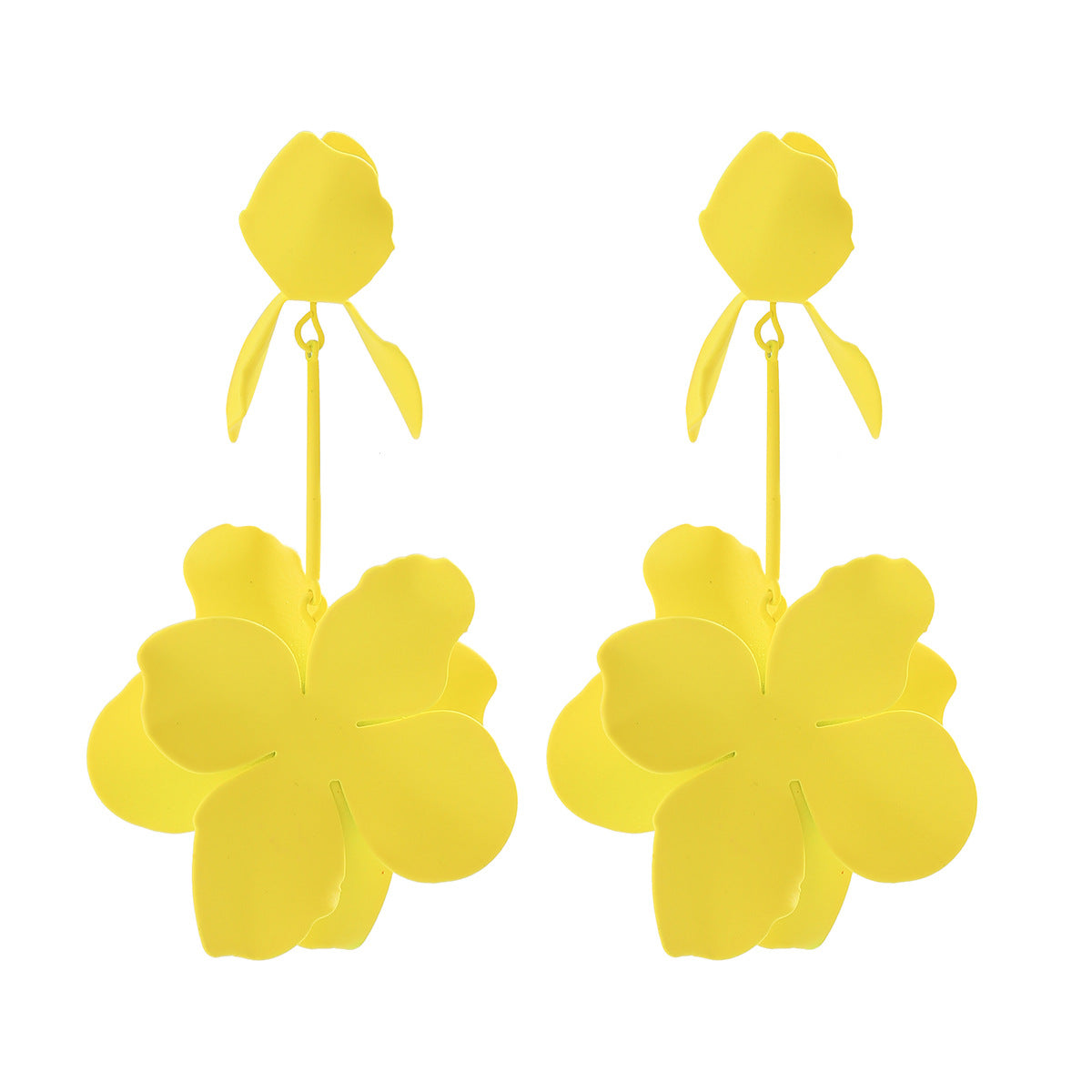 Orecchini a perno con fiore in metallo, stile minimalista vintage e finitura verniciata, da donna