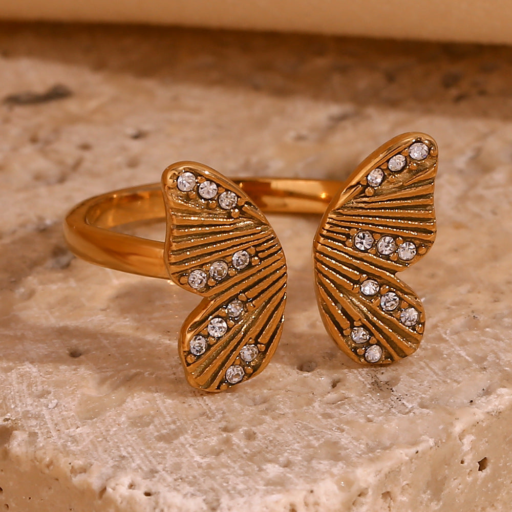 Fashionable Butterfly-Shaped Stainless Steel Ring with 18K Gold Plating and Zircon Inlay for Women