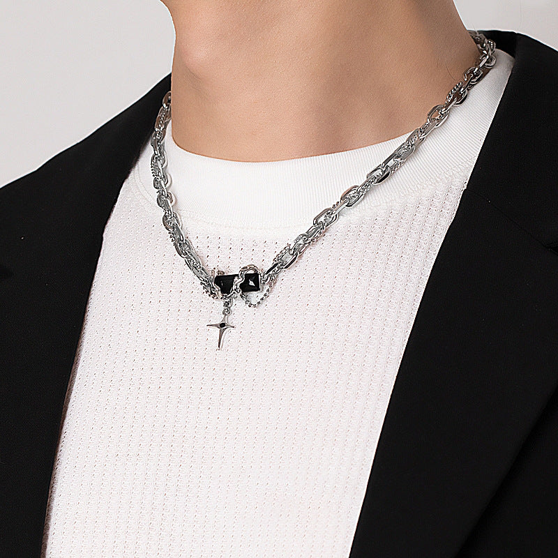 Collana a catena girocollo minimalista a forma di U in acciaio al titanio con finitura galvanica per uomo e donna, ispirata allo stile hip-hop