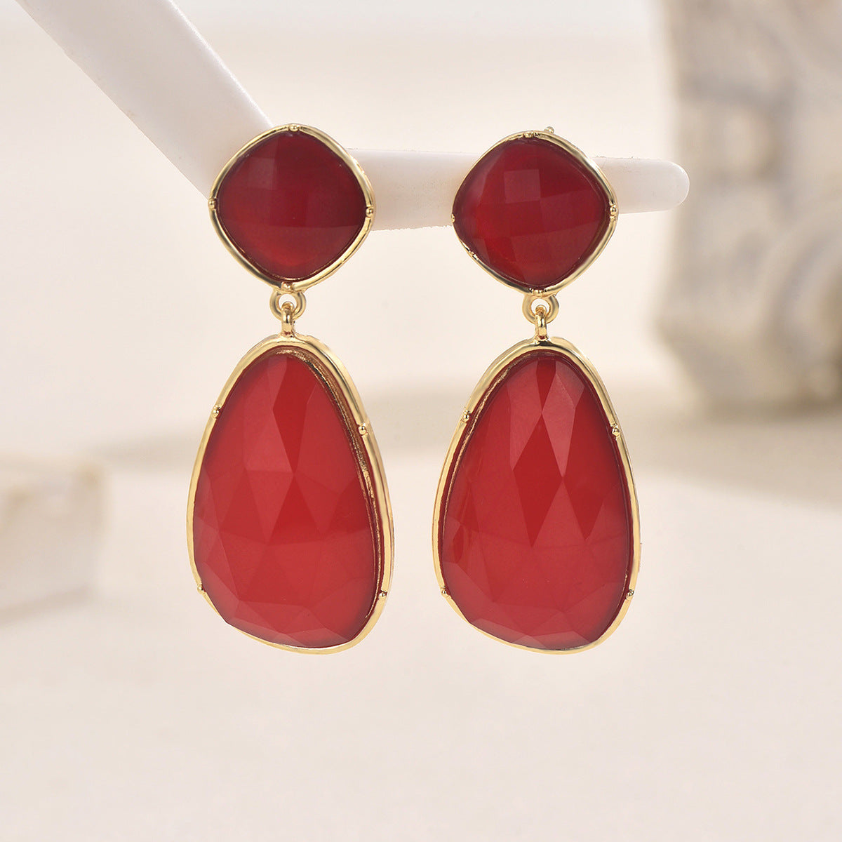 Pendientes de mujer geométricos de aleación de zinc con incrustaciones de piedras preciosas, aretes minimalistas de moda para la oficina