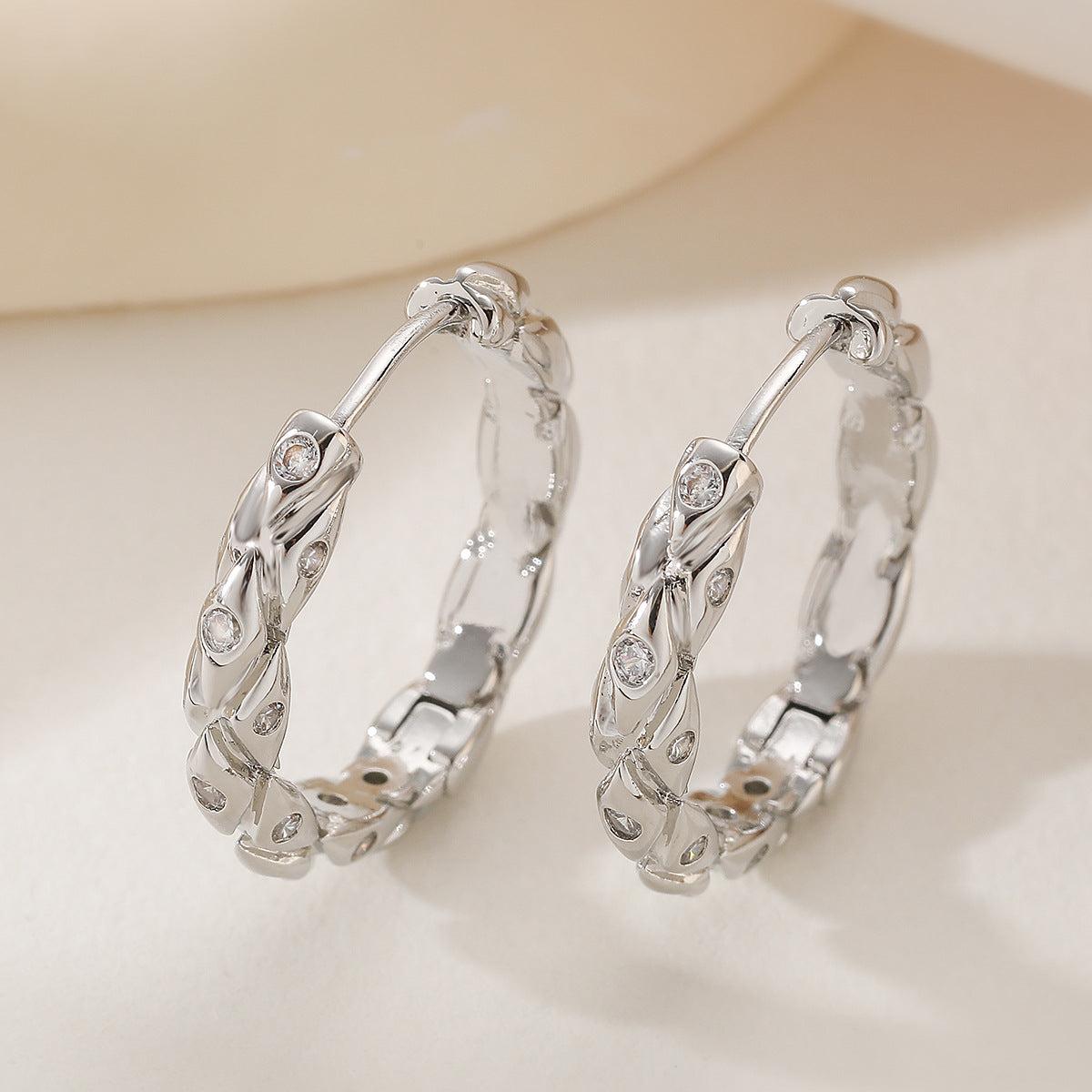 Minimalist Luxury 18K Gold Plated Brass Geometric Cubic Zirconia Hoop Earrings for Women