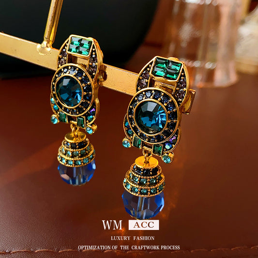 Vintage Chic Geometric Alloy Ear Clips with Blue Crystal Inlay Electroplated for Women Fashionable and Versatile Luxury-Style Earrings