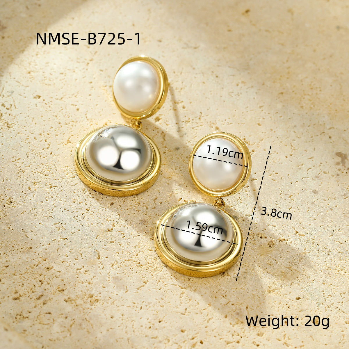 Vintage Style Round Pearl Stainless Steel Stud Earrings for Women with Plated Finish