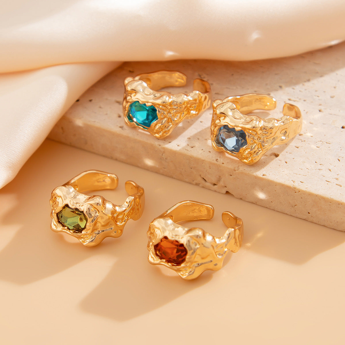 Sweet Vintage Geometric Alloy Plated Gemstone Inlay Ring Set for Women