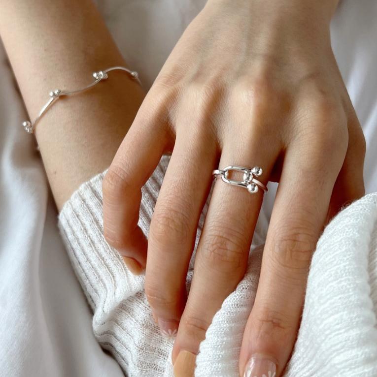 Anello a cuore minimalista in stile francese in argento sterling 925 da donna con design a doppio anello