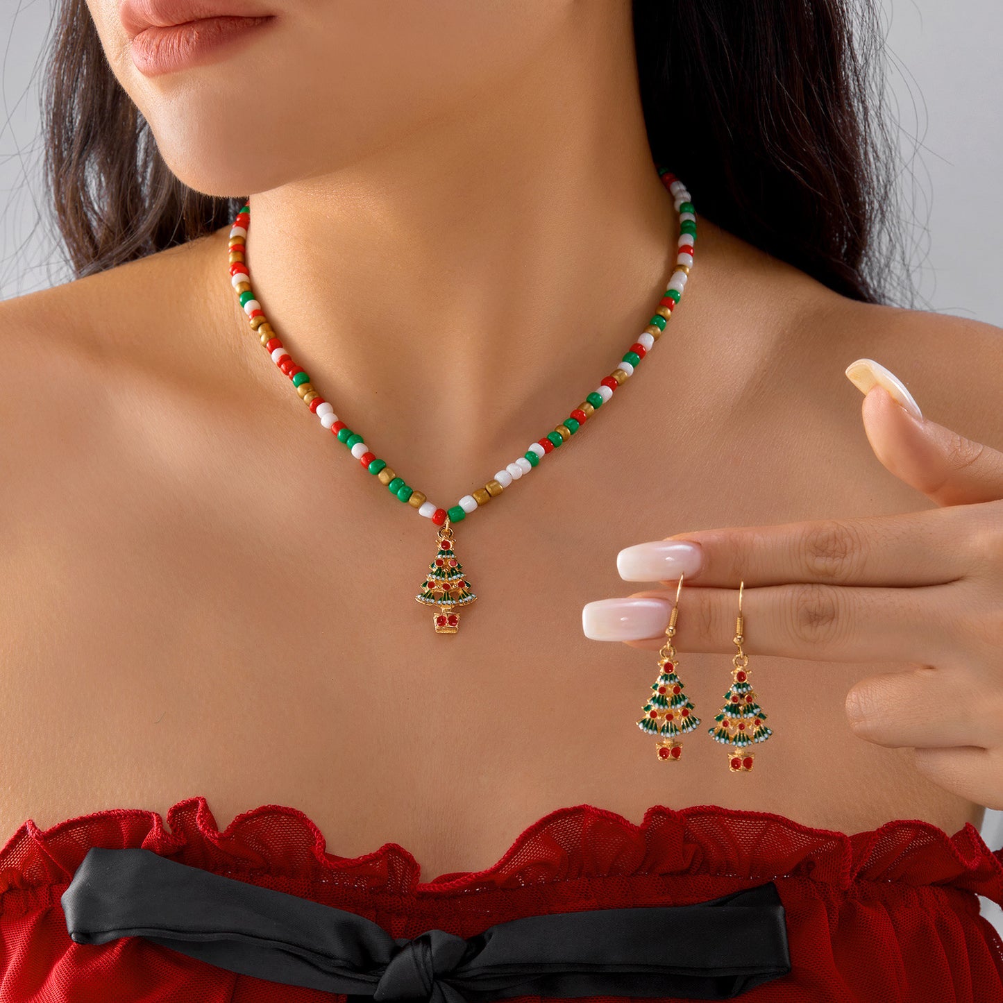 Set di Collana e Orecchini con Ciondoli ad Albero di Natale e Fiocco di Neve, Finitura Smaltata in Lega per Donna