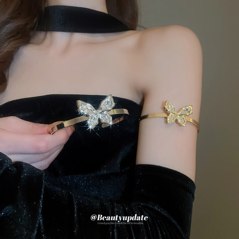 Elegante Bracciale a Farfalla Placcato in Lega da Donna con Intarsio di Strass, Bracciale a Polsino Stile Lusso Versatile