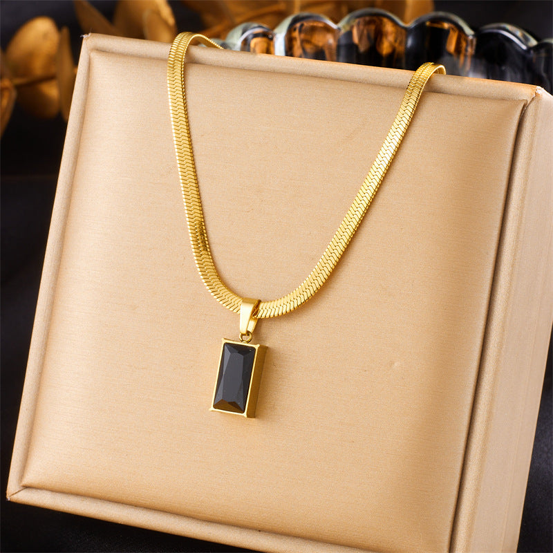 Vintage Fashion Stainless Steel Knife Edge Chain Geometric Heart Pendant Necklace