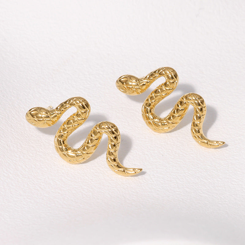 Punk-Style Snake-Shaped Titanium Steel Stud Earrings with Electroplating Finish for Unisex Wear