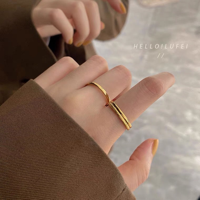 Minimalist Geometric Titanium Steel Ring for Women with Gold Plating Fashionable Index Finger Band
