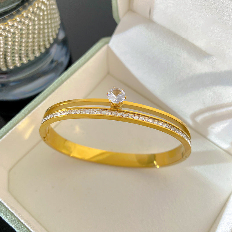 Elegant Geometric Cubic Zirconia Plated Titanium Steel Bracelet for Women