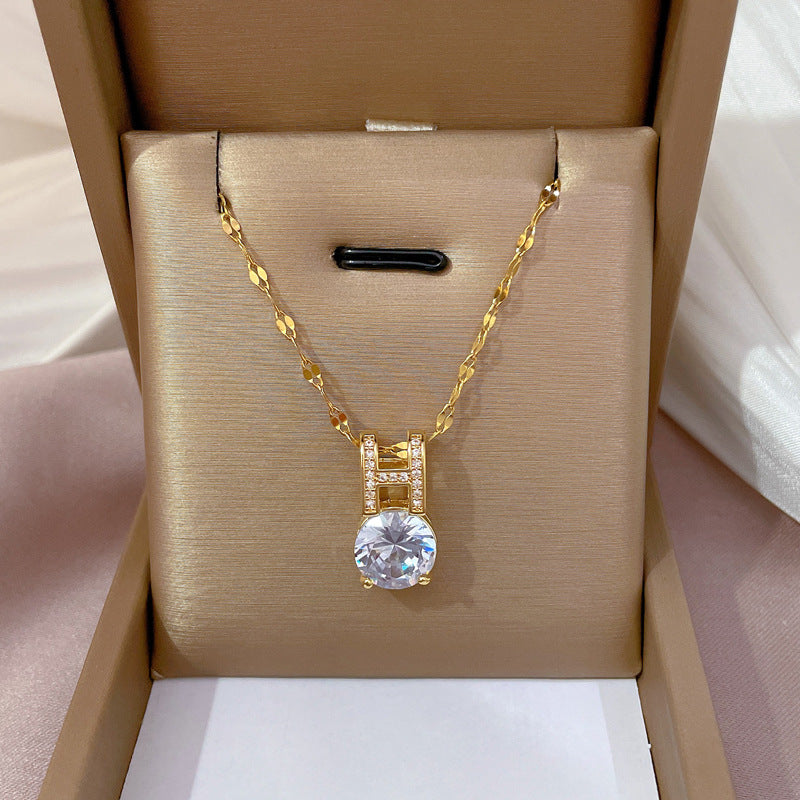 Luxury Minimalist Titanium Steel Geometric Pendant Necklace for Women with Rhinestone Inlay and Delicate Clavicle Chain