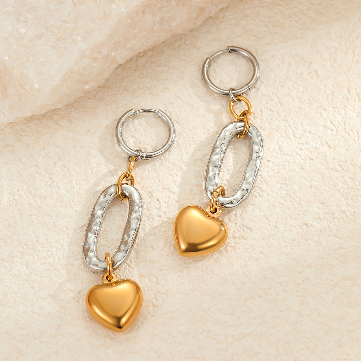Fashionable Heart-Shaped Stainless Steel Earrings with 18K Gold Plating for Women