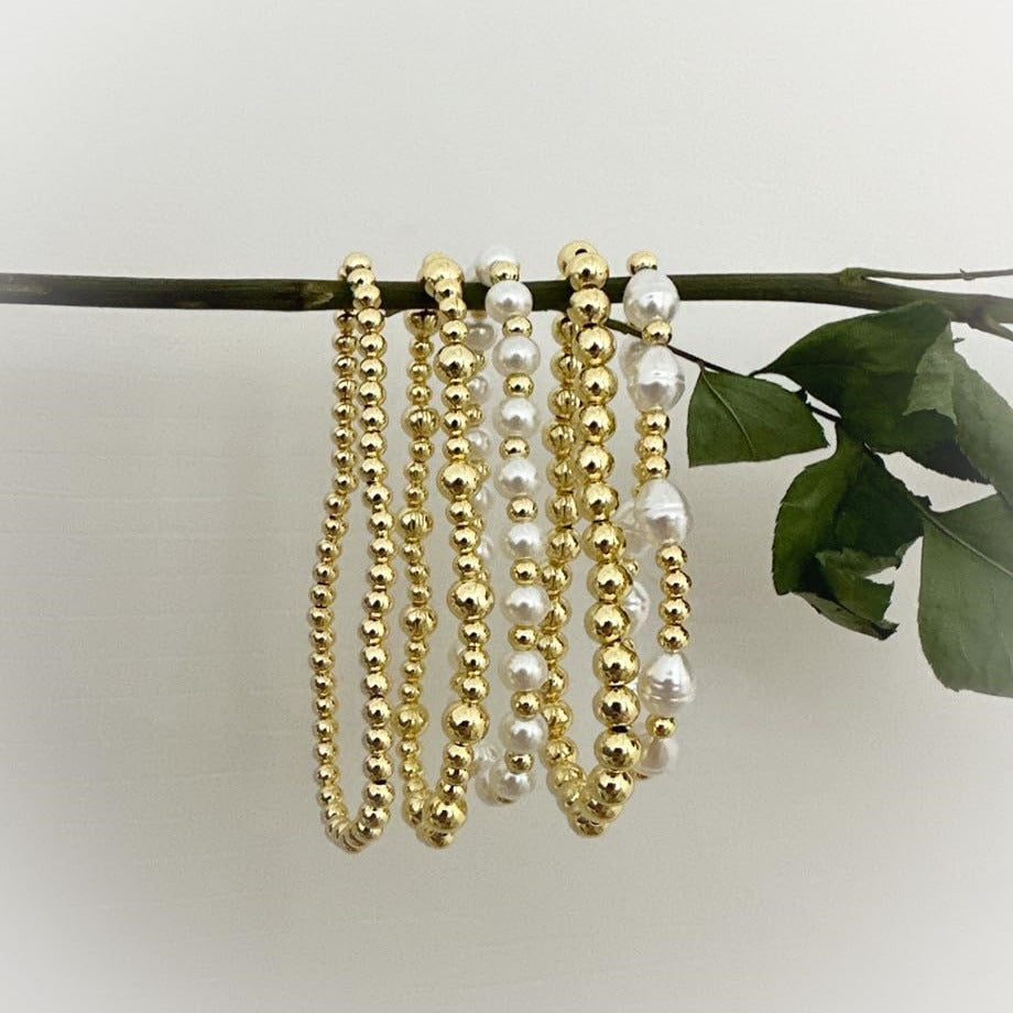 Minimalist Geometric Gold Plated Hematite Pearl Beaded Bracelet for Women