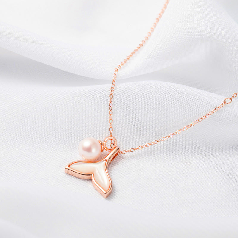 Collana da donna con coda di sirena e ciondolo in madreperla, catena a medaglione in acciaio al titanio, finitura placcata, design minimalista e di ispirazione vintage