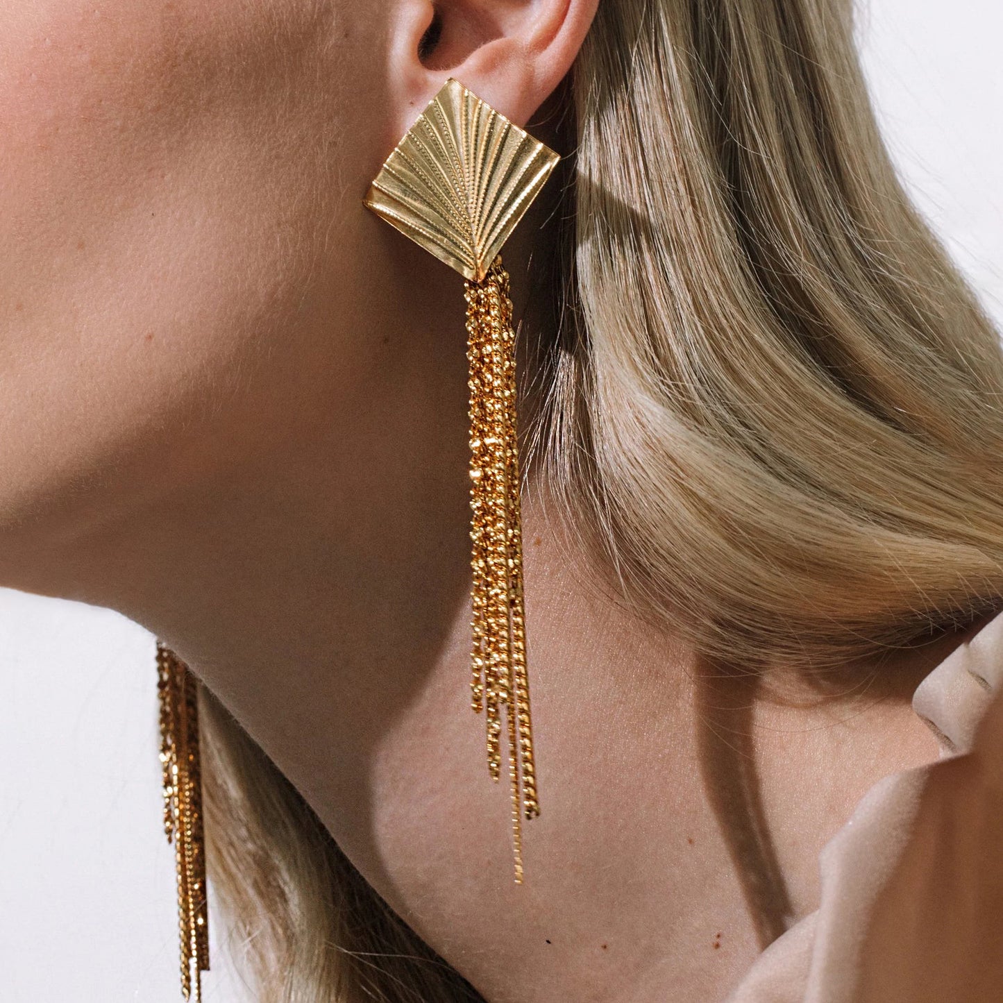 Aretes de lujo de acero inoxidable con borlas para mujer con forma geométrica y chapado en oro al vacío PVD