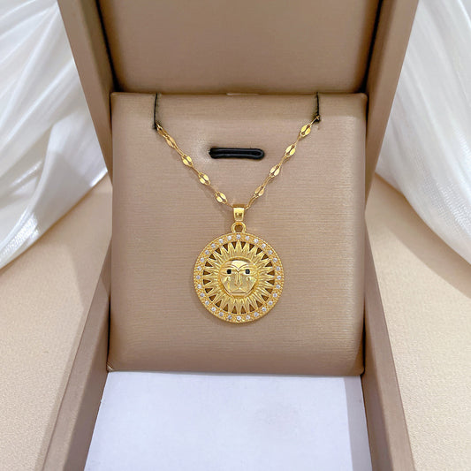 Collar con colgante minimalista geométrico de girasol en acero de titanio con detalles de diamantes de imitación para mujer y hombre