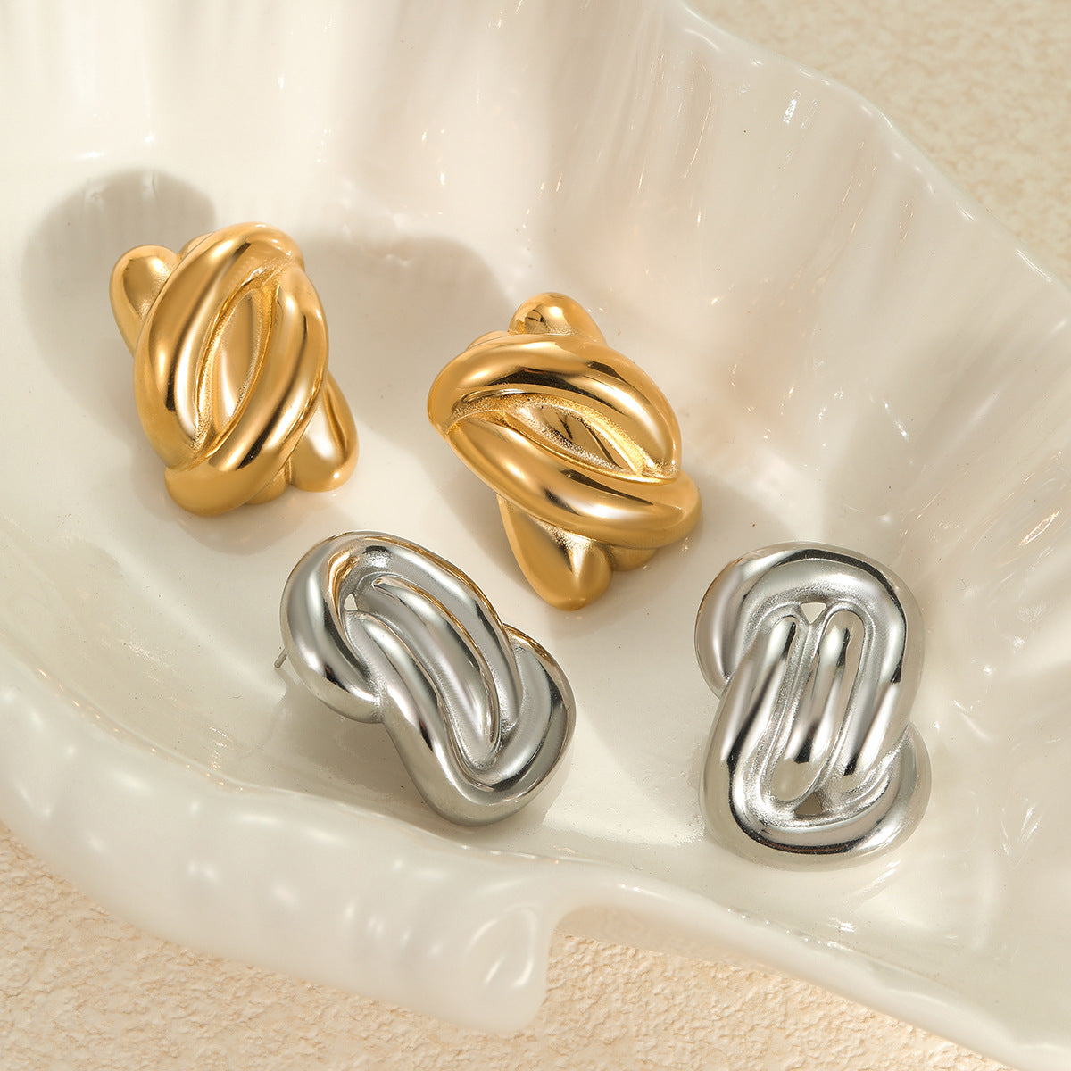 Orecchini geometrici minimalisti in acciaio inossidabile con texture quadrata irregolare e placcatura in oro 18K